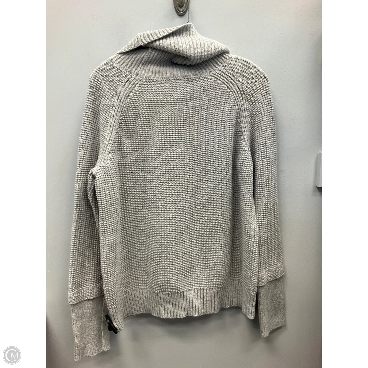 Sweater By Market & Spruce In Grey, Size: L