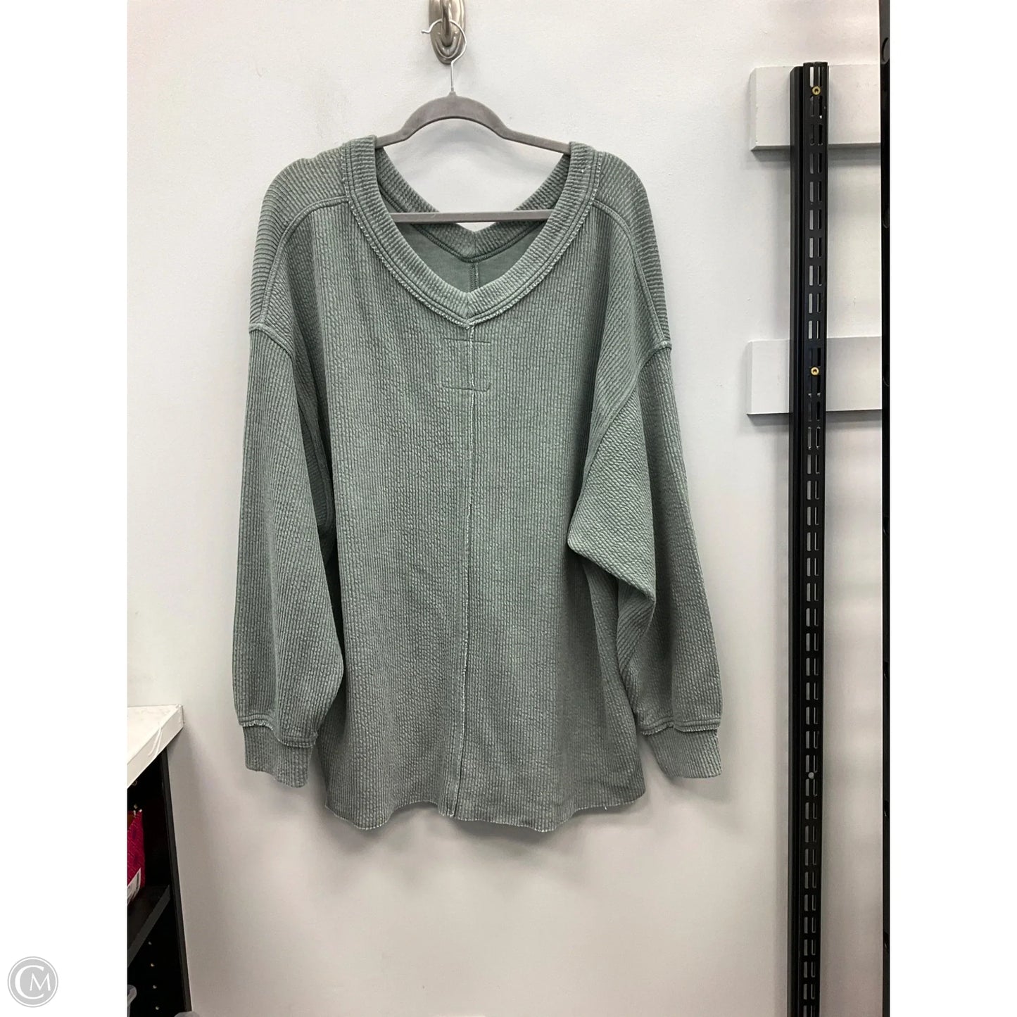 Top Long Sleeve By Aerie In Green, Size: L