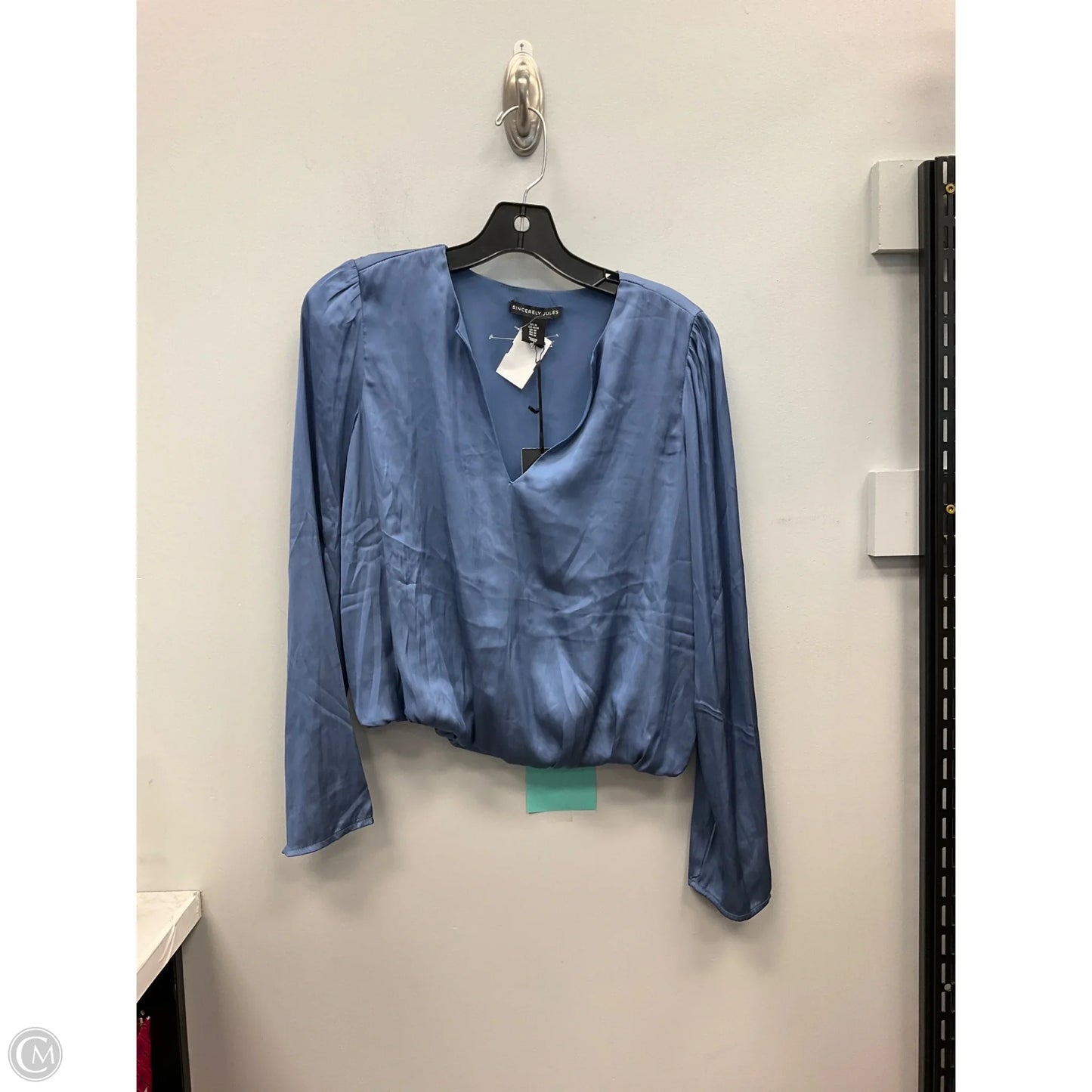 Top Long Sleeve By Sincerely Jules In Blue, Size: M