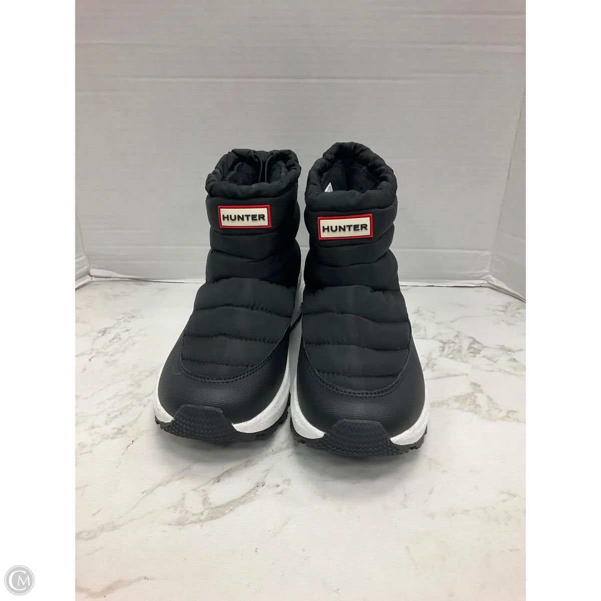 Boots Designer By Hunter In Black, Size: 9