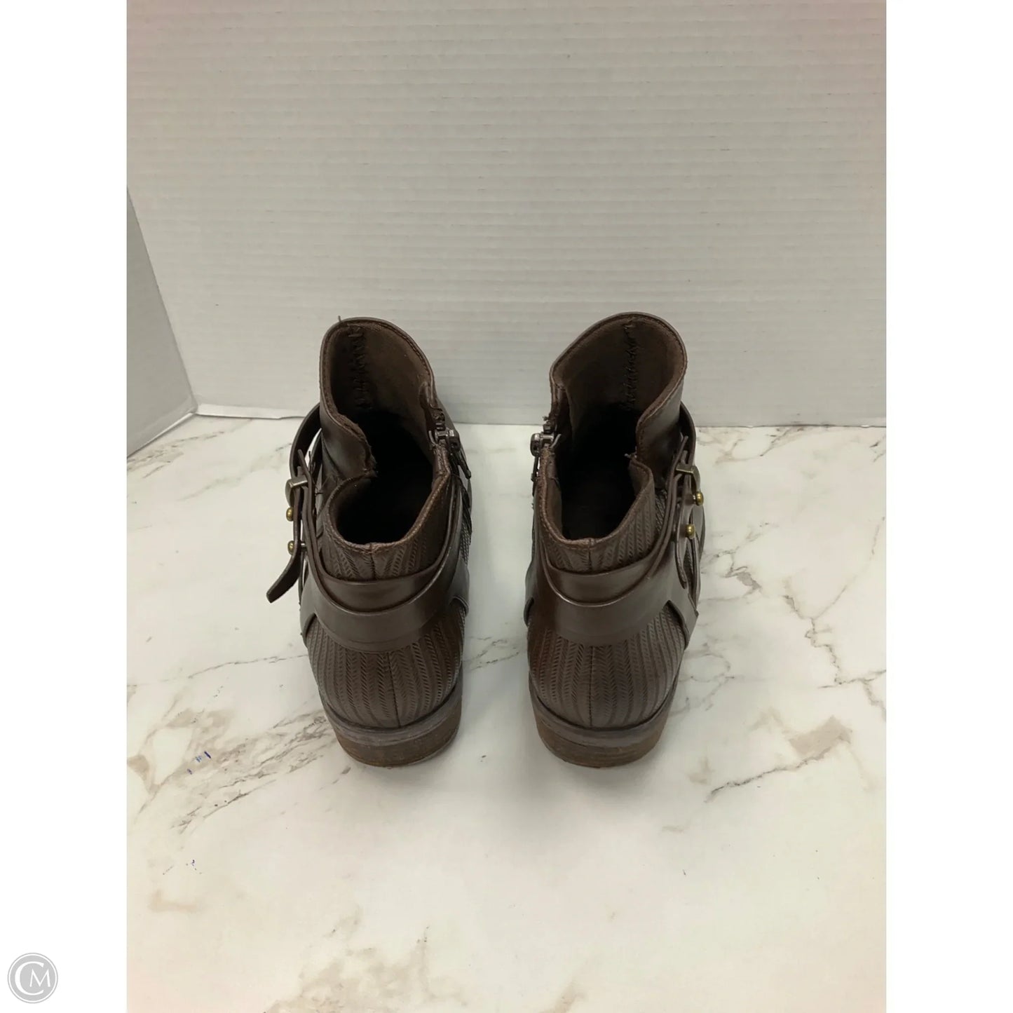 Boots Ankle Heels By Bare Traps In Brown, Size: 7.5