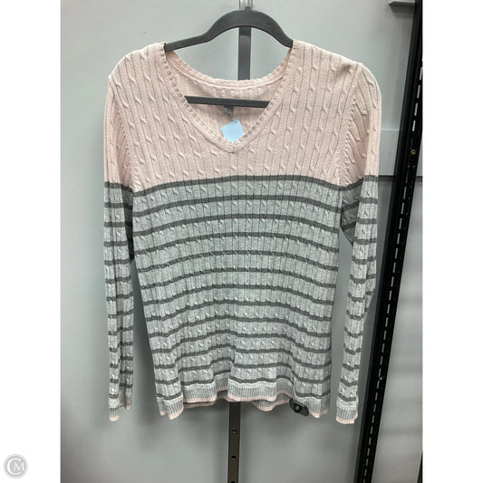 Top Long Sleeve By Croft And Barrow In Grey & Pink, Size: L