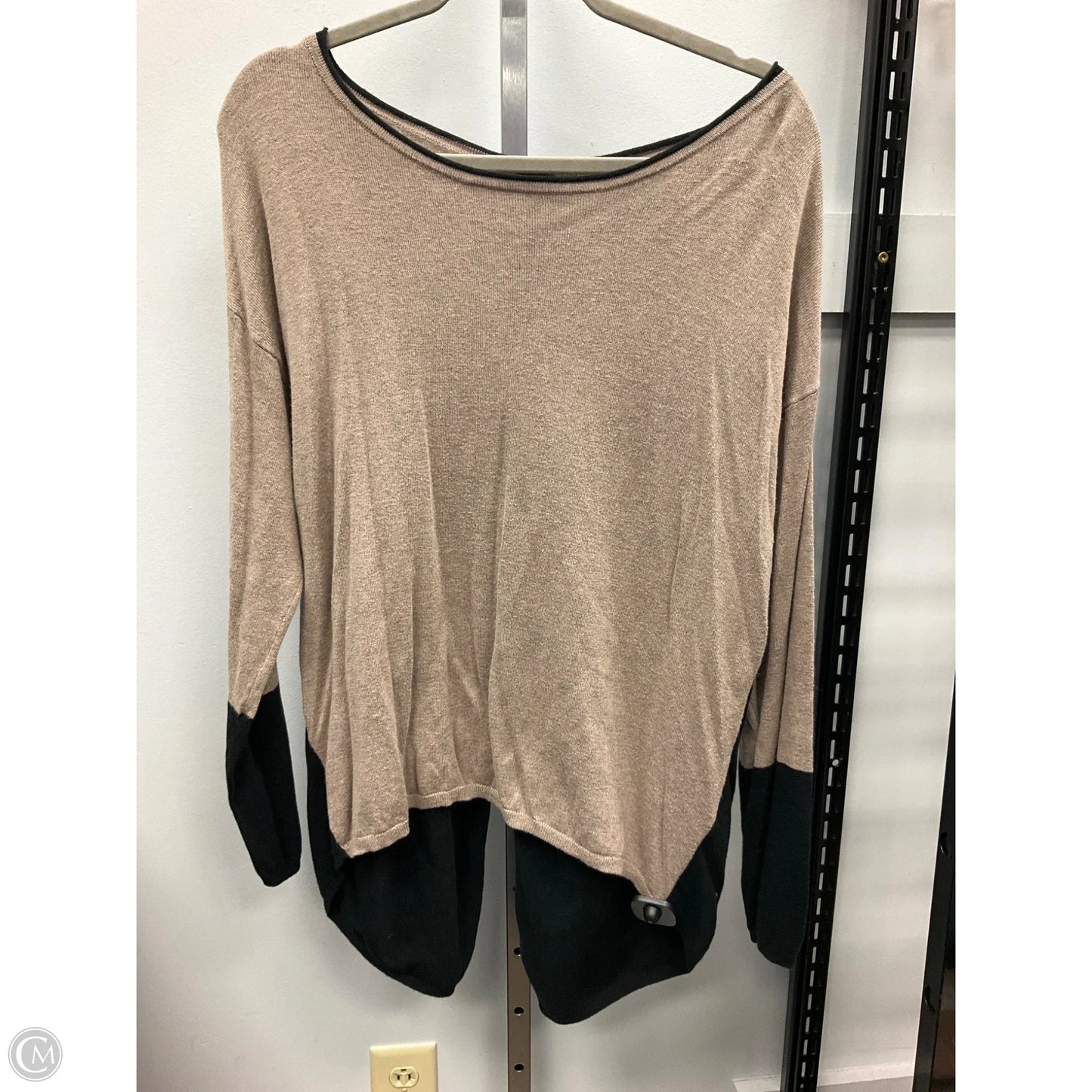 Top Long Sleeve By New York And Co In Taupe, Size: L