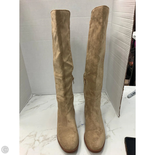 Boots Knee Flats By Clothes Mentor In Beige, Size: 7.5