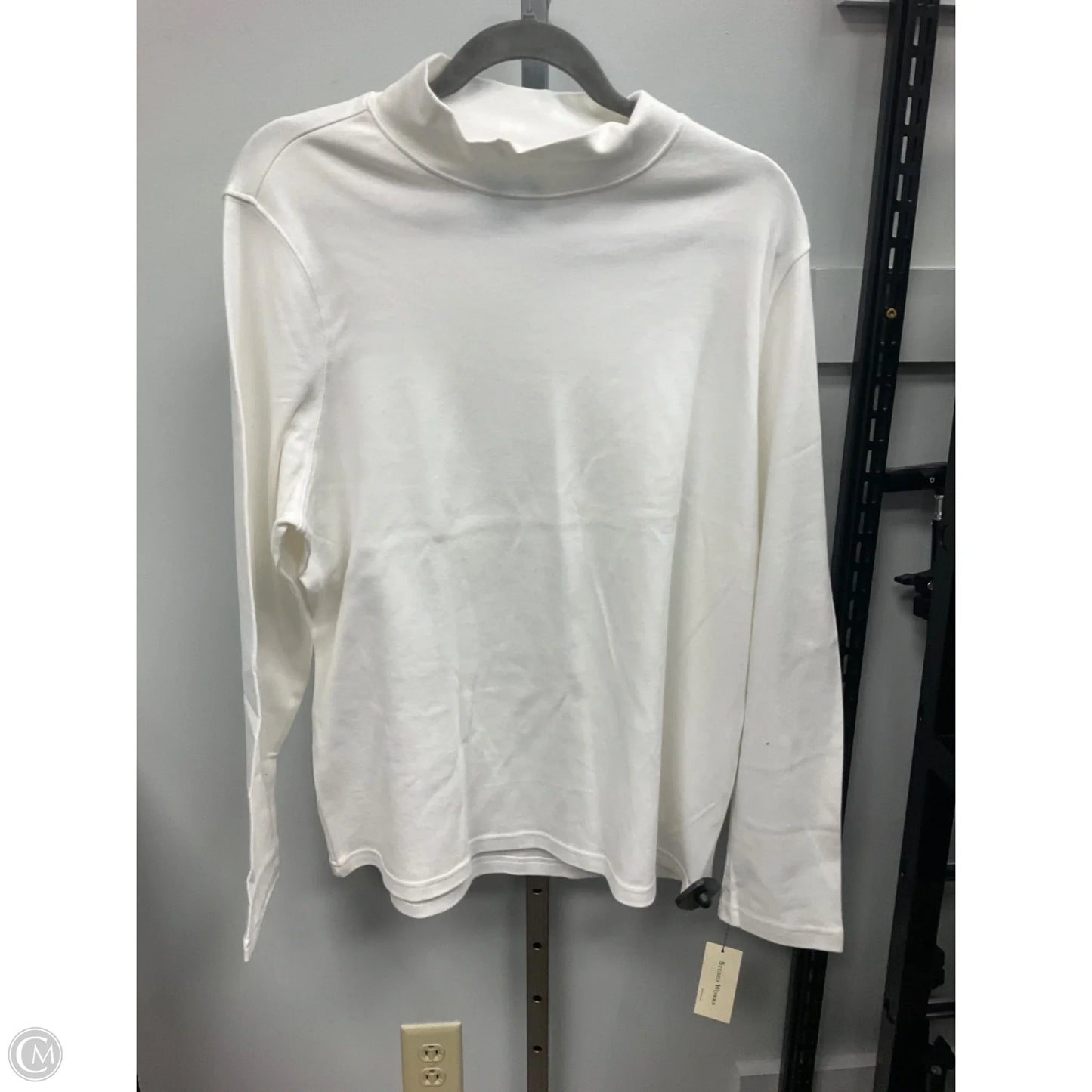Top Long Sleeve By Studio Works In White, Size: 2x