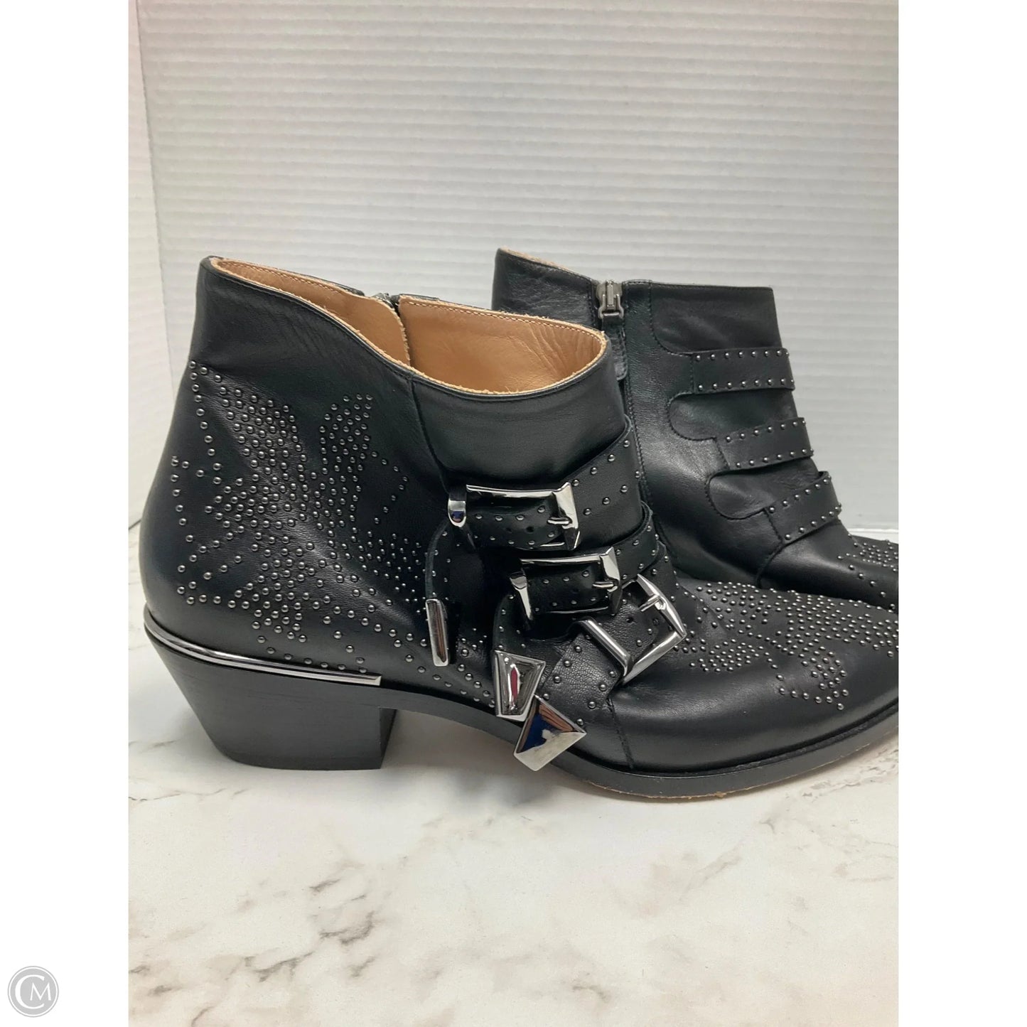 Boots Luxury Designer By Chloe In Black, Size: 8