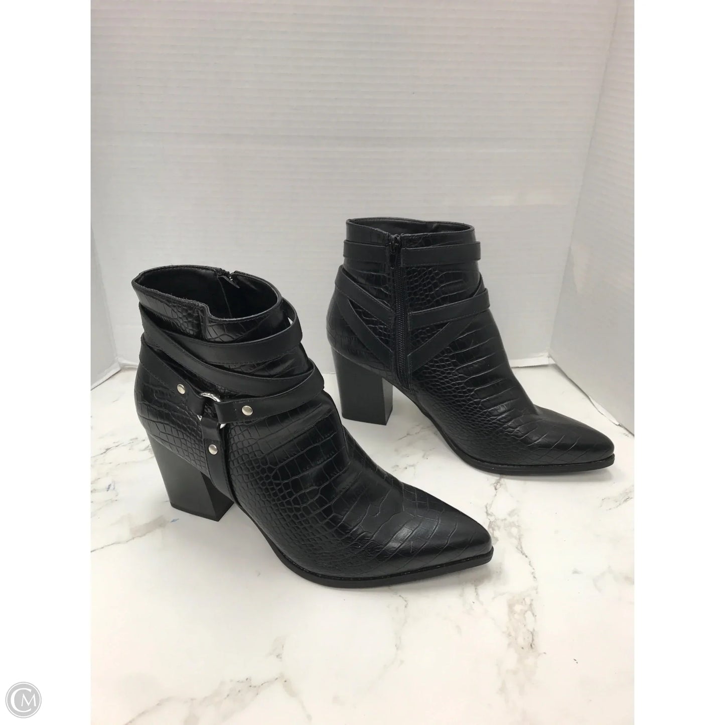 Boots Ankle Heels By Just Fab In Black, Size: 10