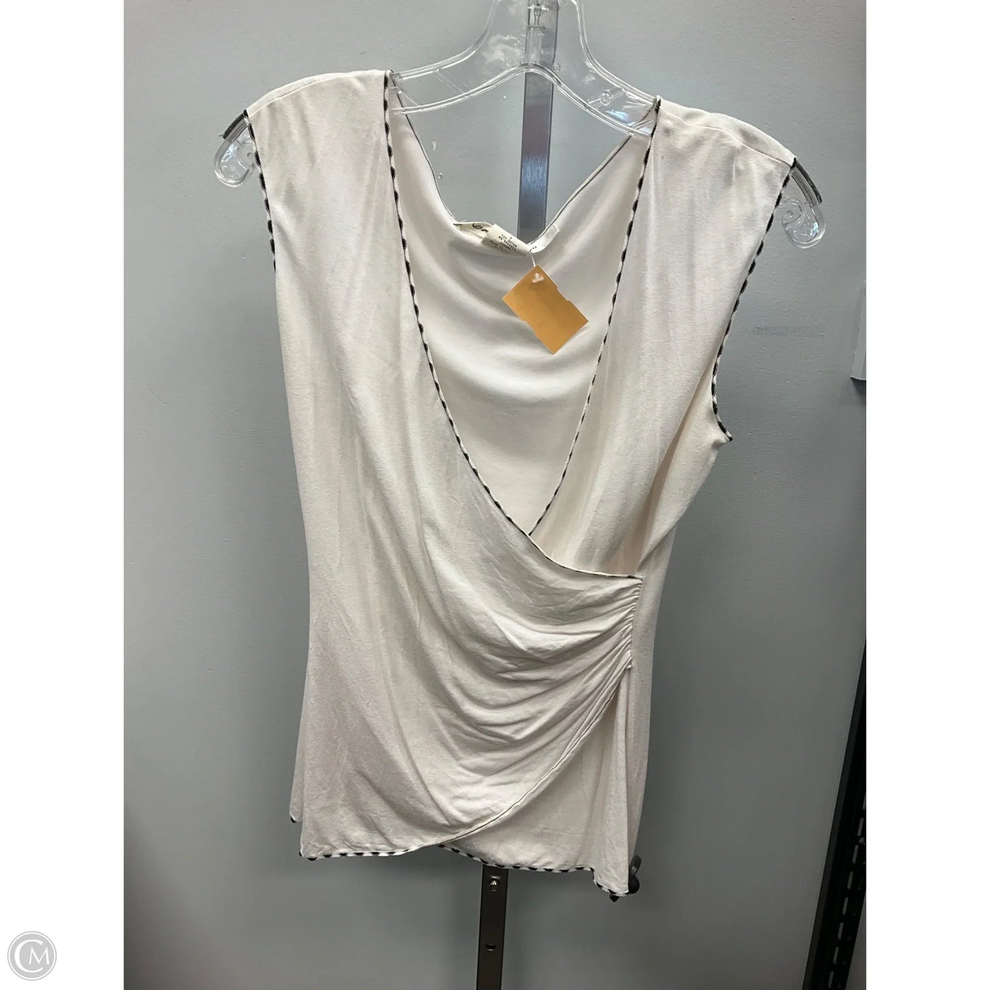 Top Sleeveless By Max Studio In Cream, Size: S