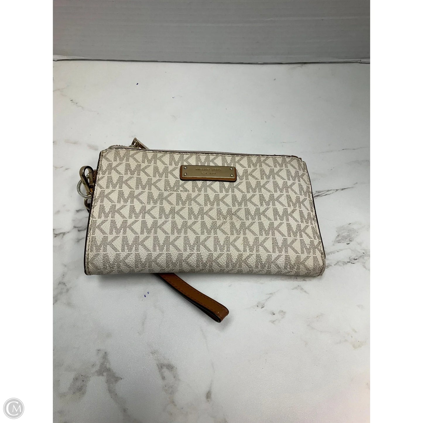 Wristlet Designer By Michael Kors, Size: Medium