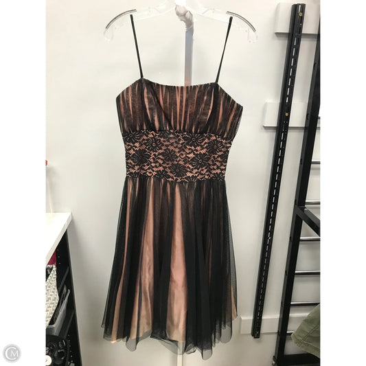 Dress Party Short By Oc By Oleg Cassini In Black, Size: 4