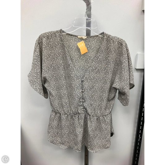 Top Short Sleeve By Sienna Sky In Black & Cream, Size: M