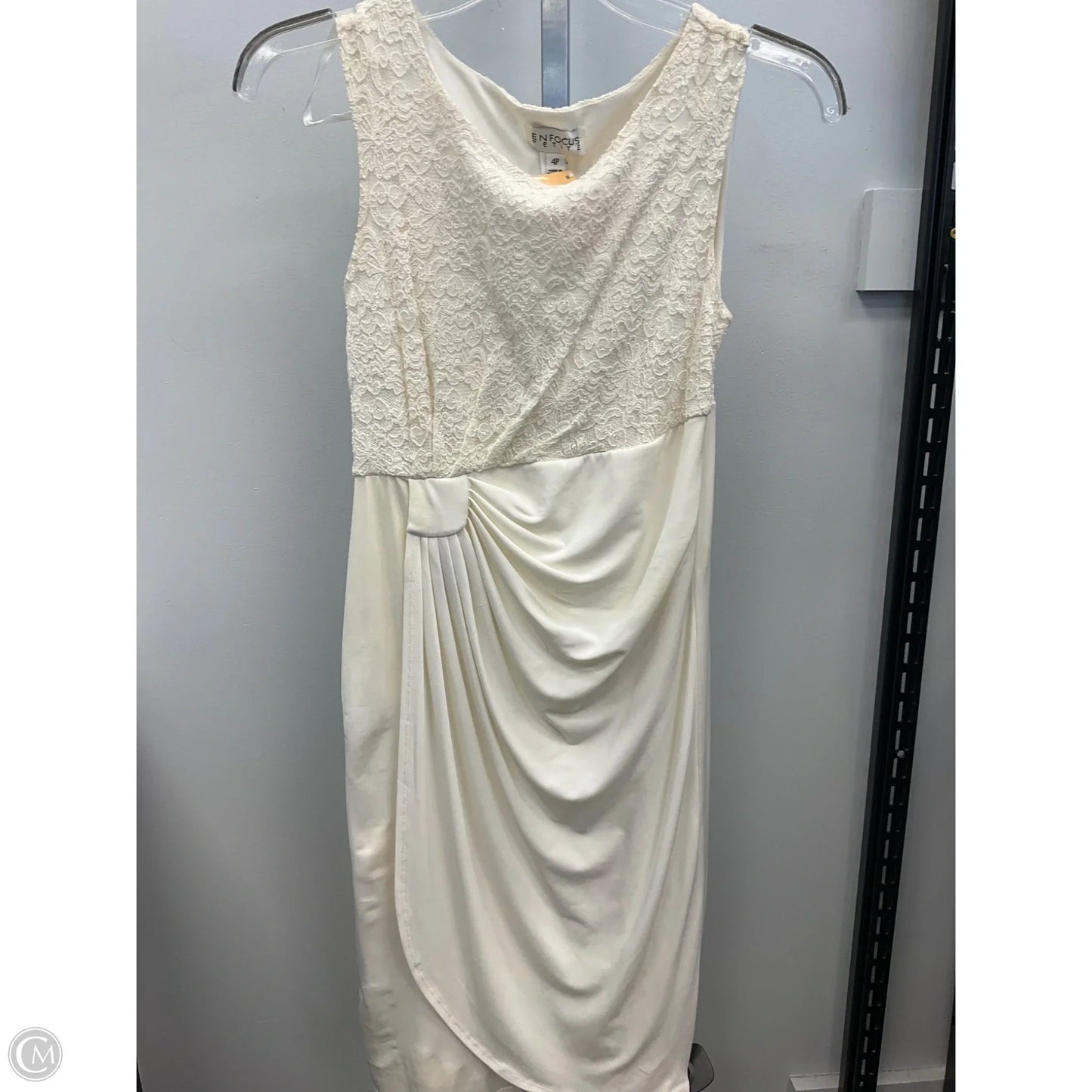 Dress Party Short By En Focus In Ivory, Size: 4p