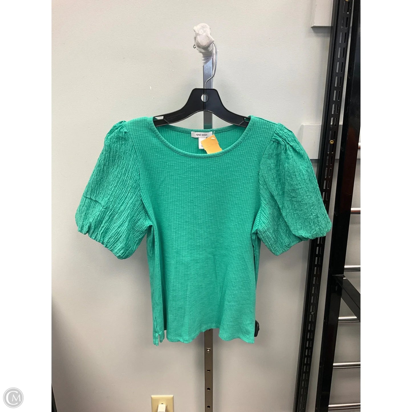 Top Short Sleeve By Nine West Apparel In Green, Size: Mp
