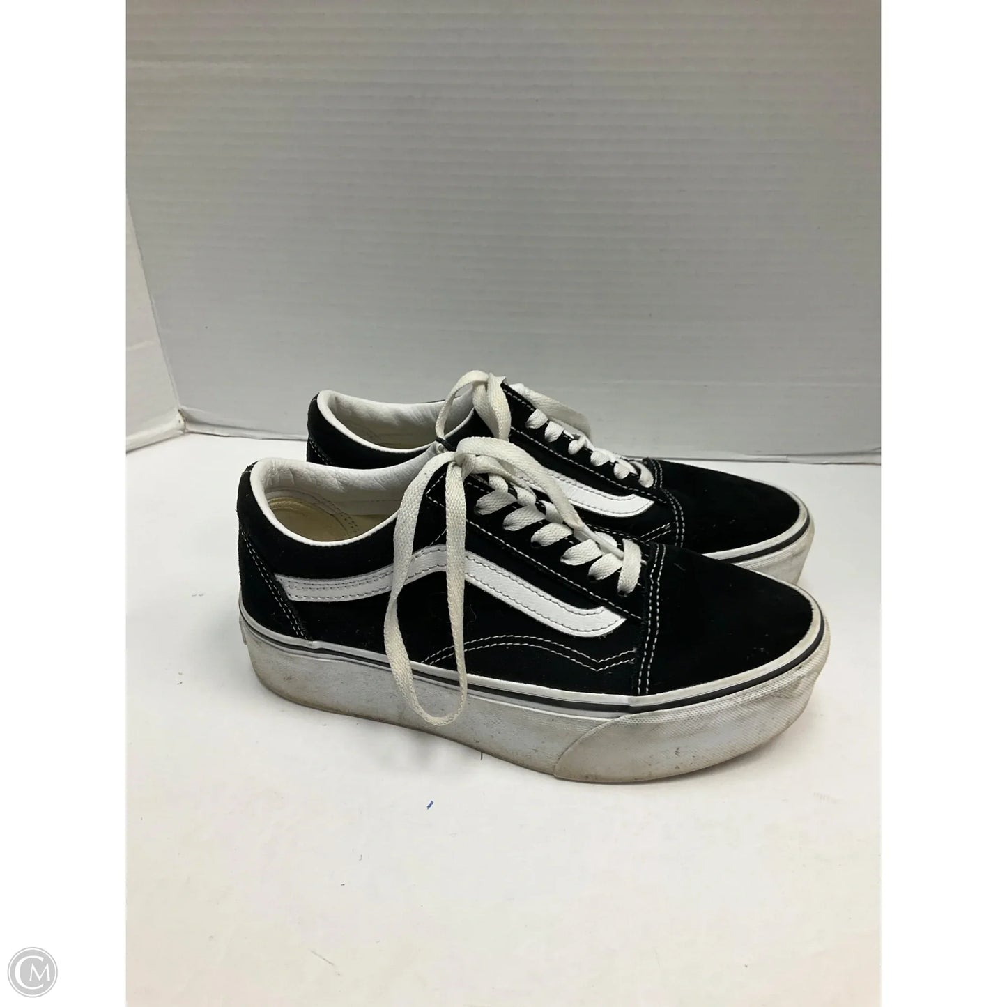 Shoes Sneakers Platform By Vans In Black & White, Size: 7