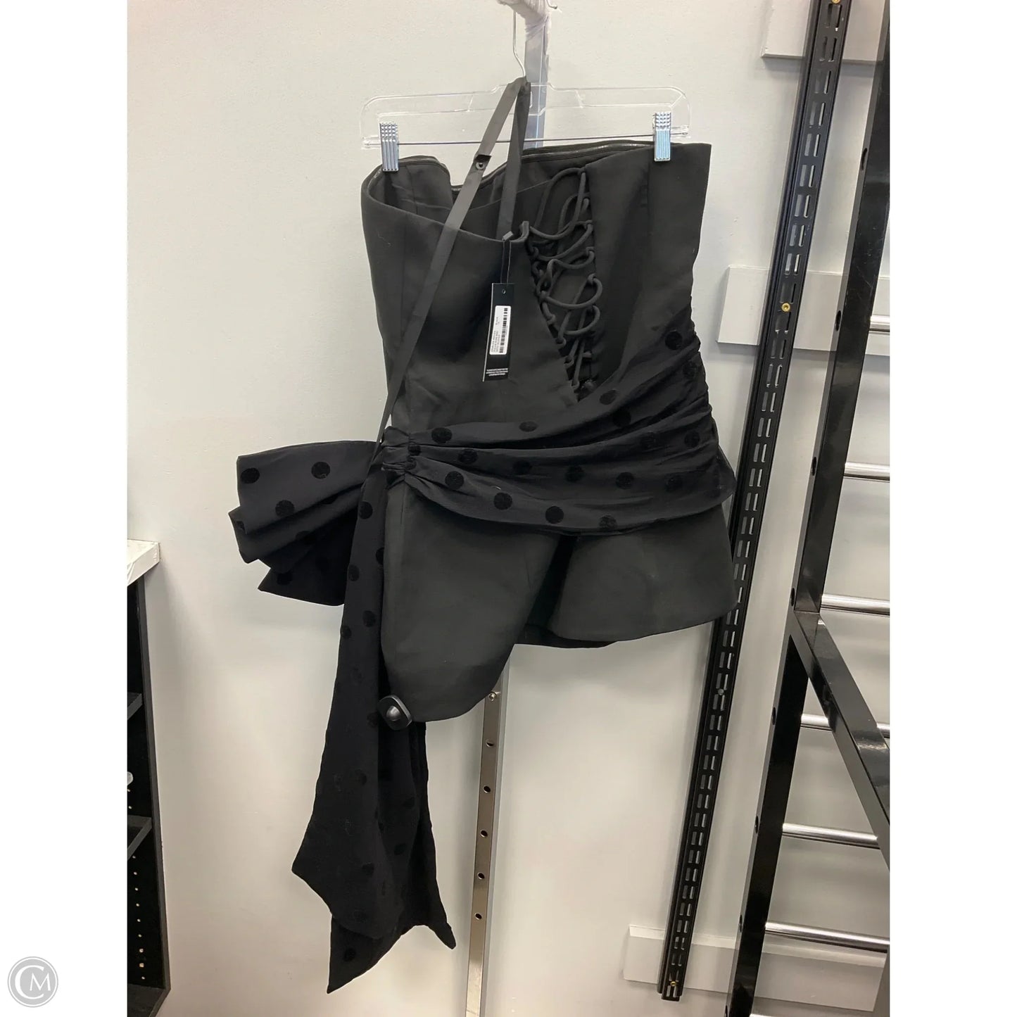 Top Sleeveless By Cmc In Black, Size: 10