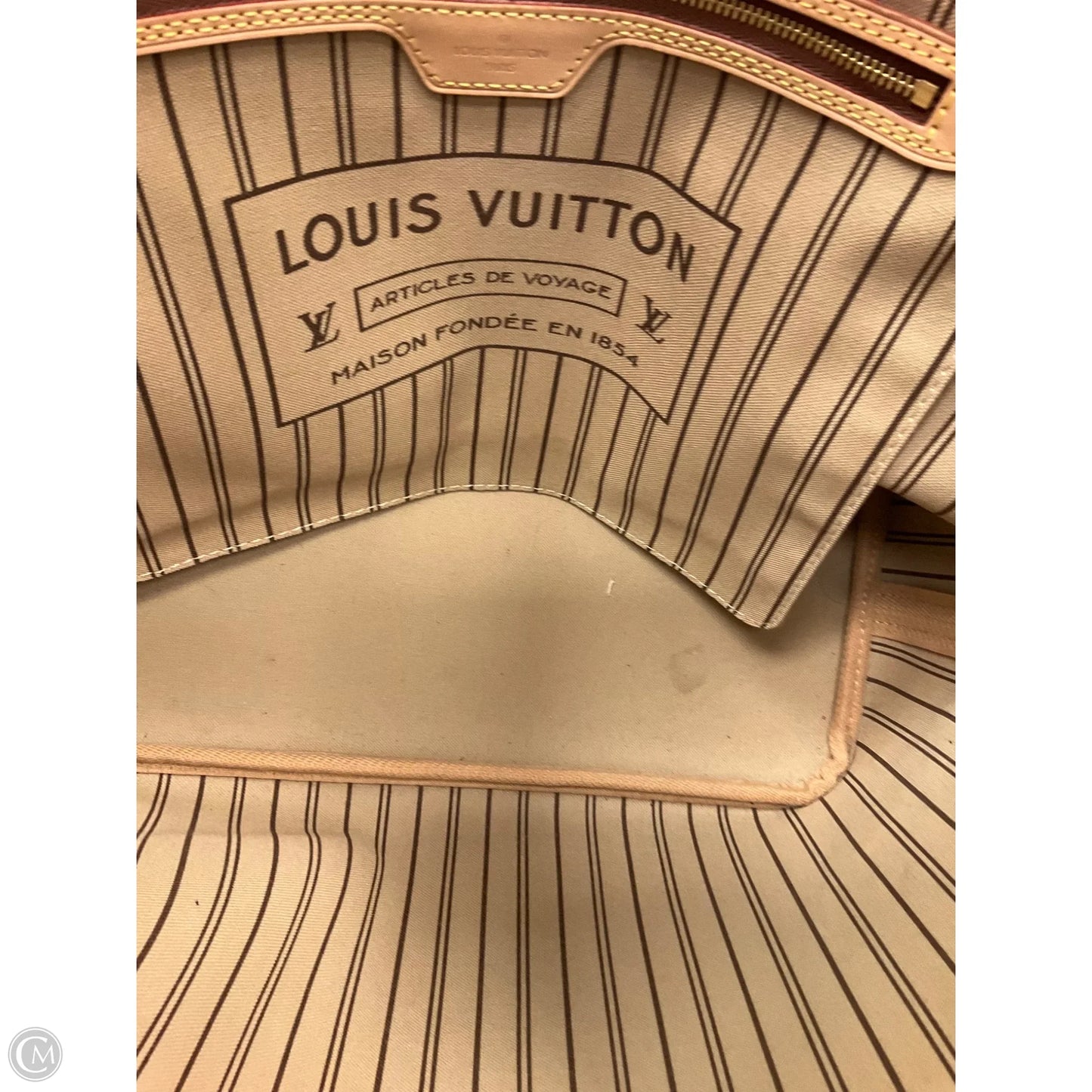Tote Luxury Designer By Louis Vuitton, Size: Medium