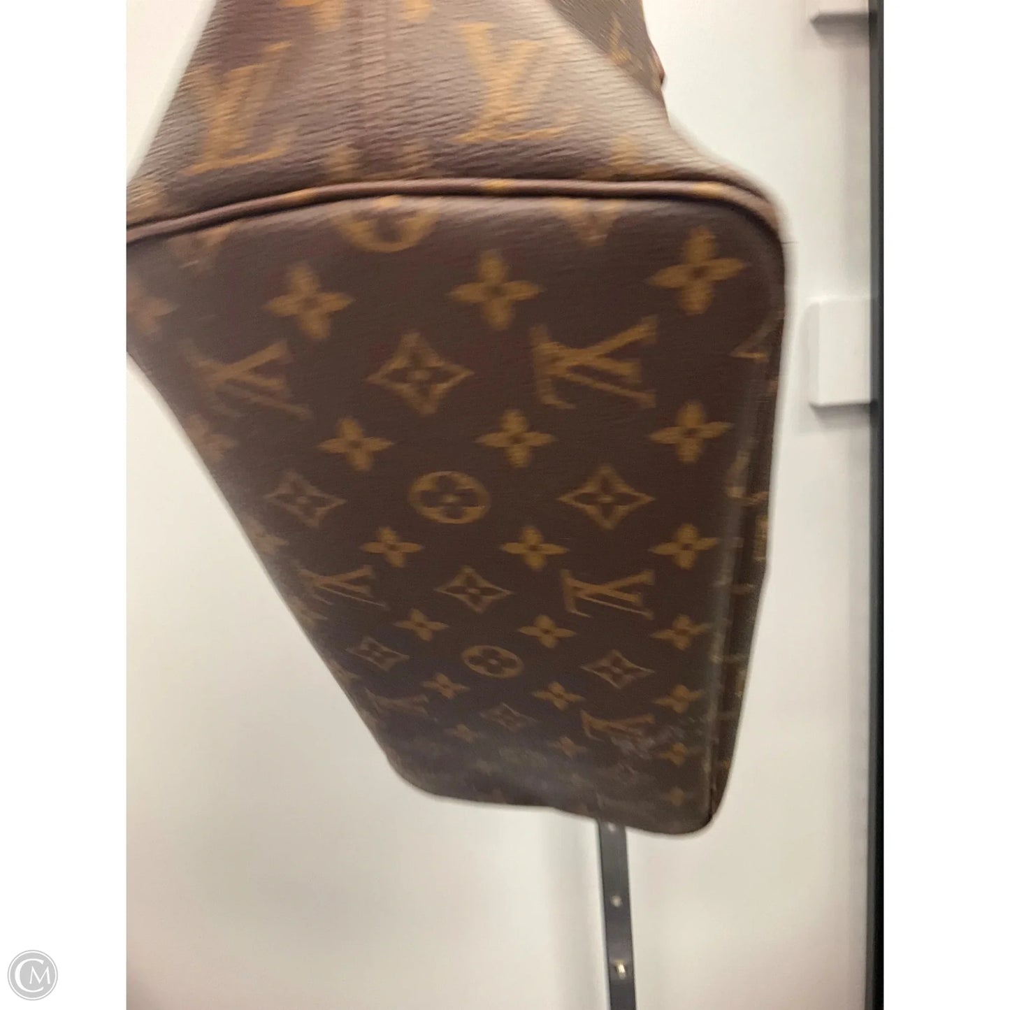 Tote Luxury Designer By Louis Vuitton, Size: Medium