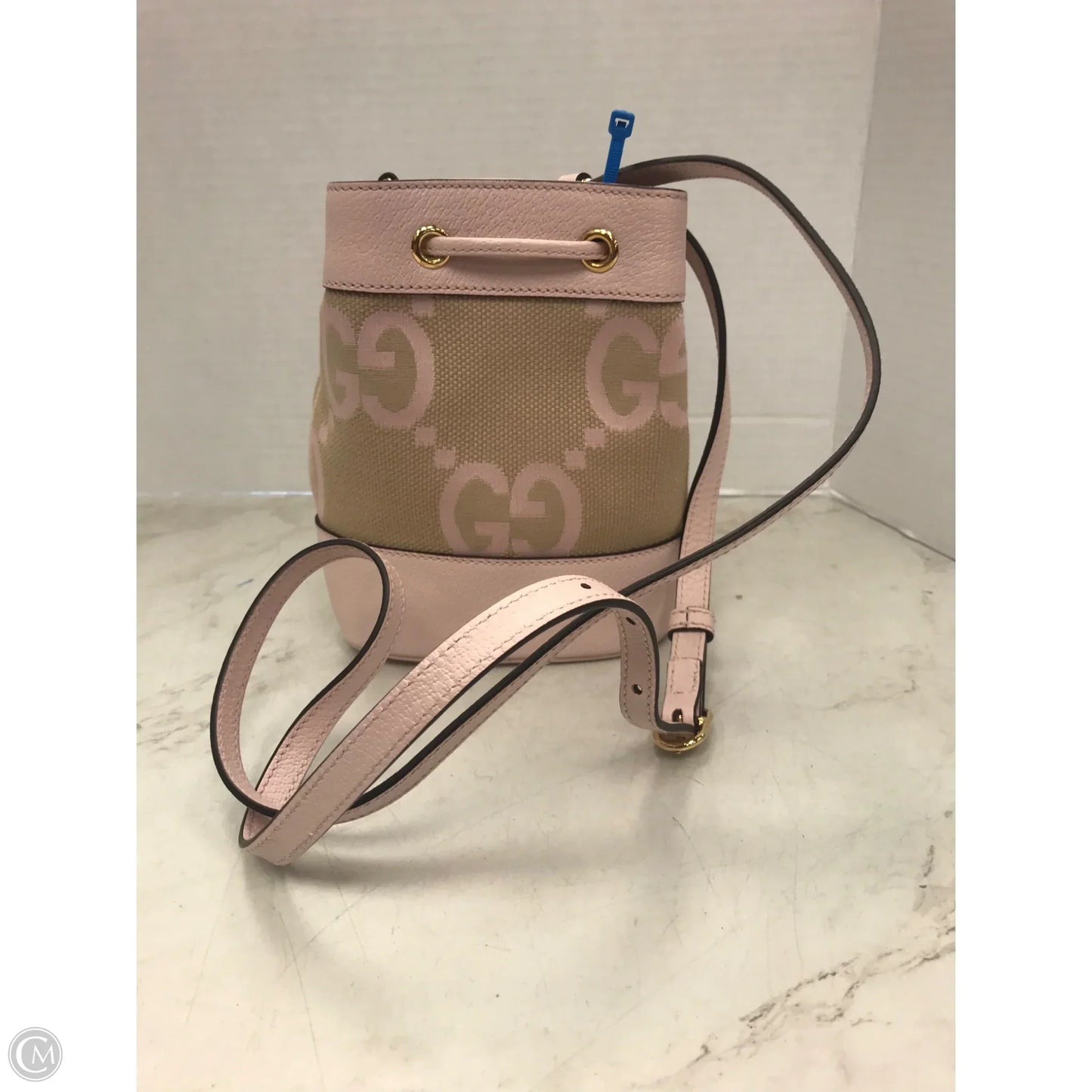 Crossbody Luxury Designer By Gucci, Size: Small