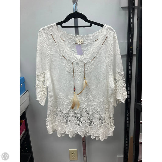 Top Short Sleeve By Pol In White, Size: M