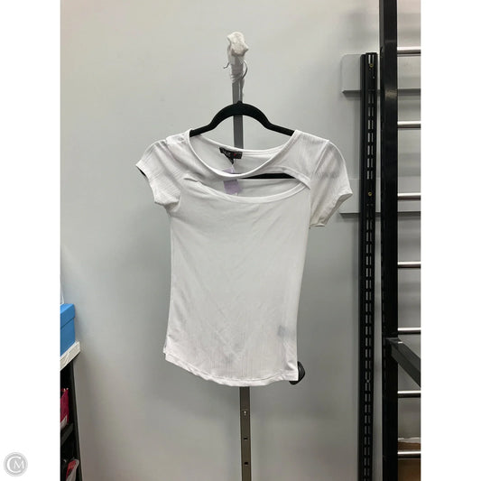 Top Short Sleeve By Love In White, Size: S