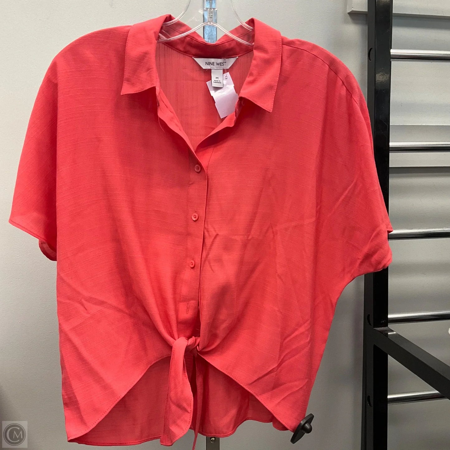 Top Short Sleeve By Nine West In Coral, Size: M