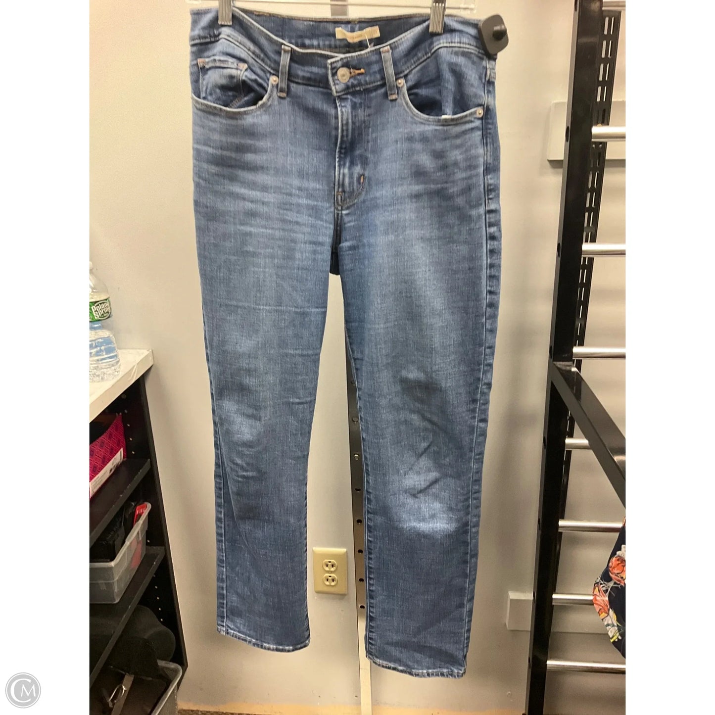 Jeans Straight By Levis In Blue Denim, Size: 8