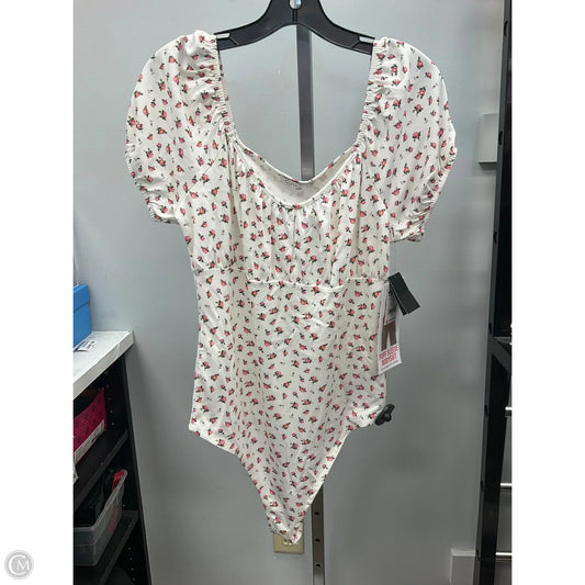 Top Short Sleeve By Celebrity Pink In Floral Print, Size: Xl