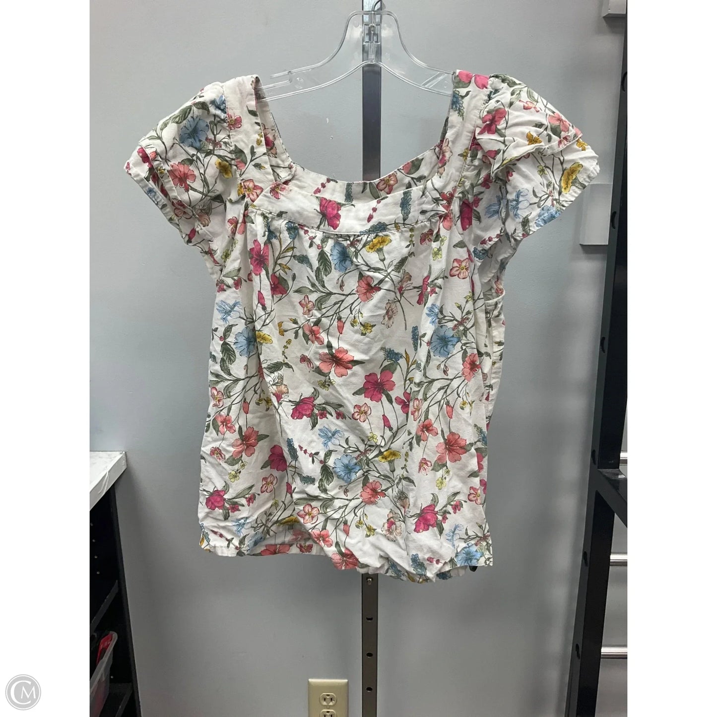 Top Short Sleeve By St Johns Bay In Floral Print, Size: Mp
