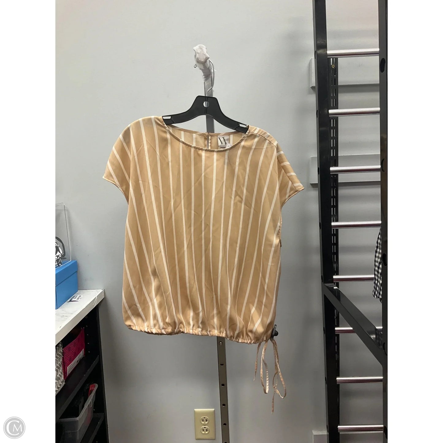 Top Short Sleeve By Worthington In Striped Pattern, Size: Xl