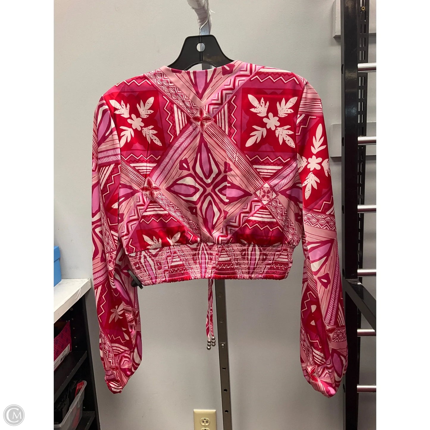 Top Long Sleeve By Clothes Mentor In Red, Size: S