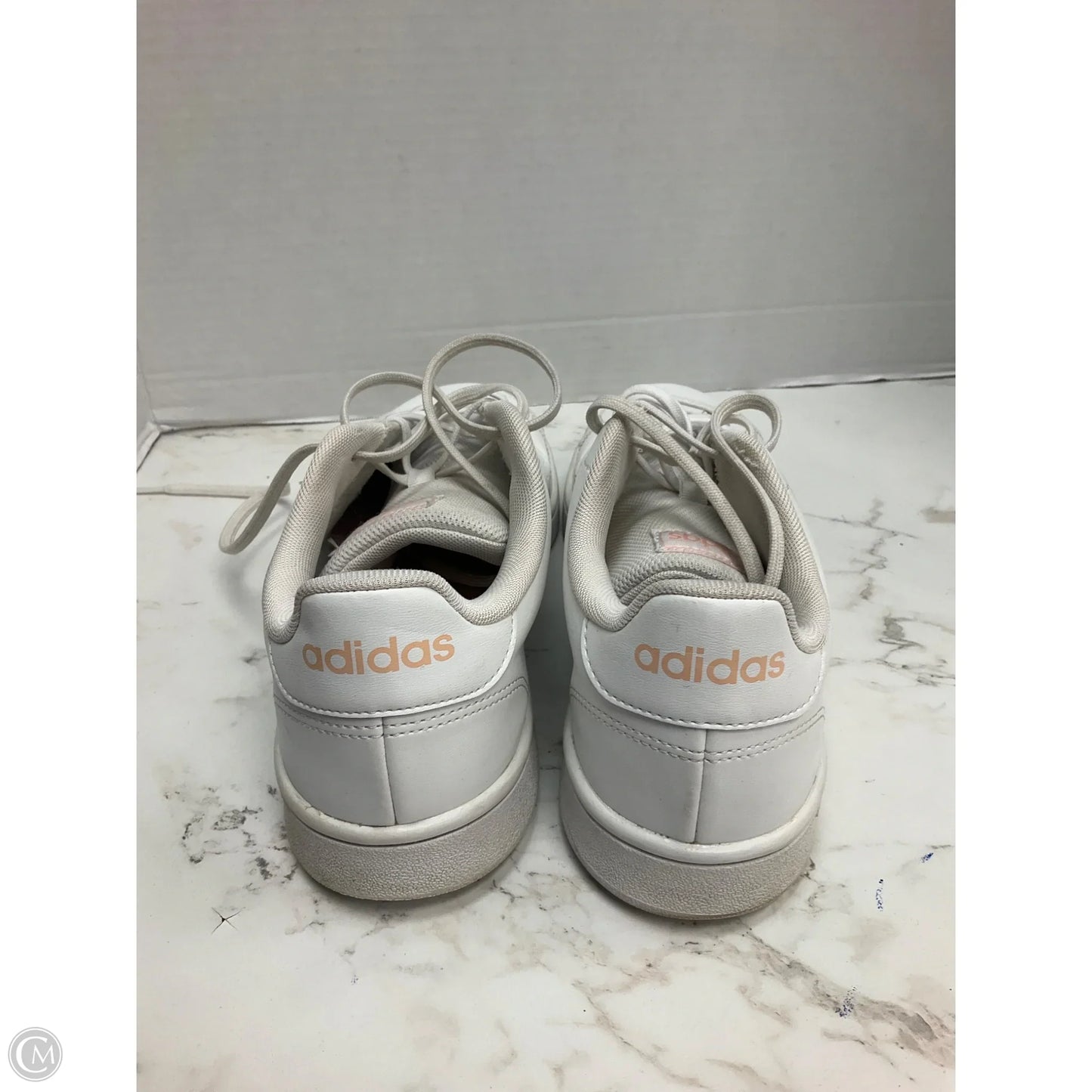 Shoes Sneakers By Adidas In White, Size: 9