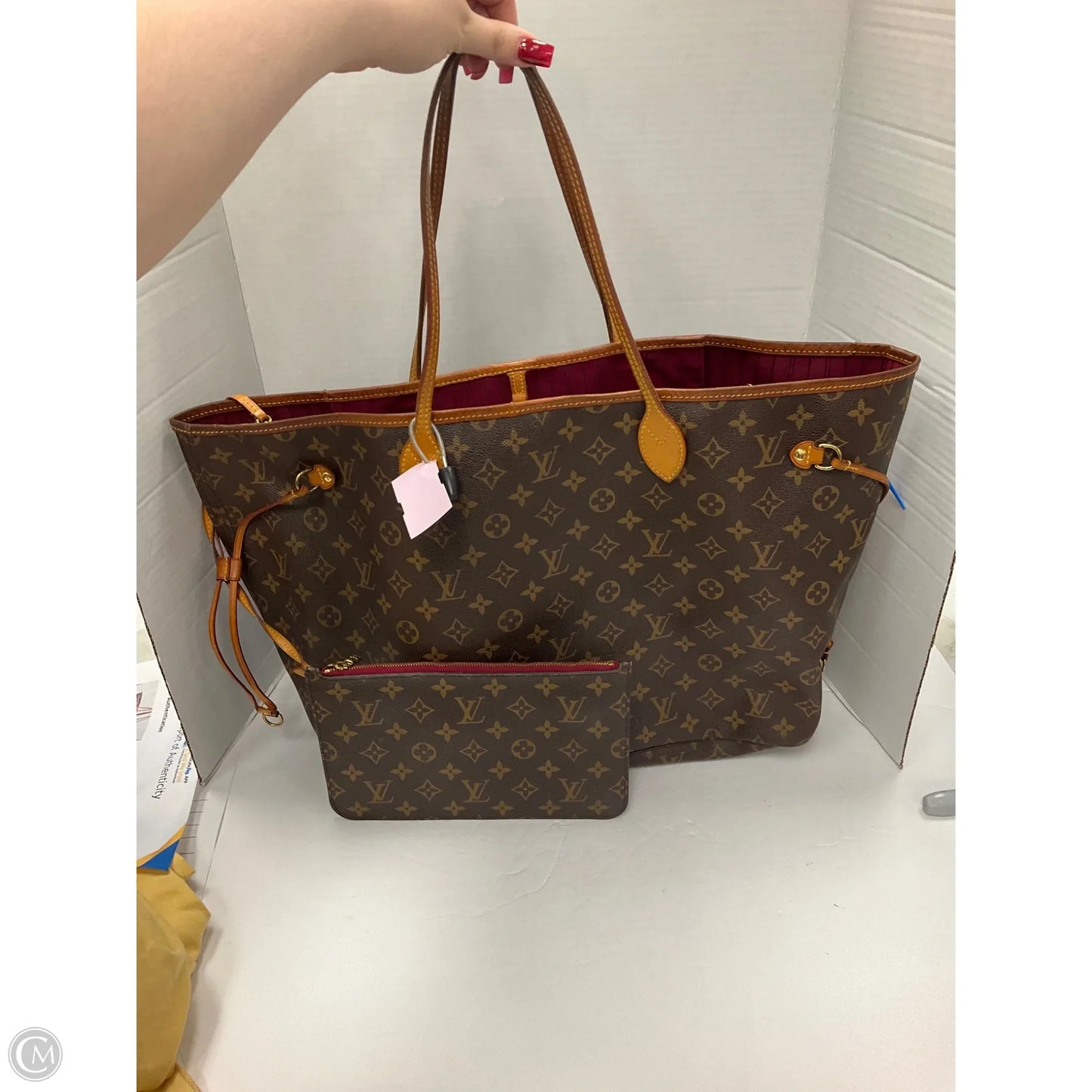 Handbag Luxury Designer By Louis Vuitton, Size: Large