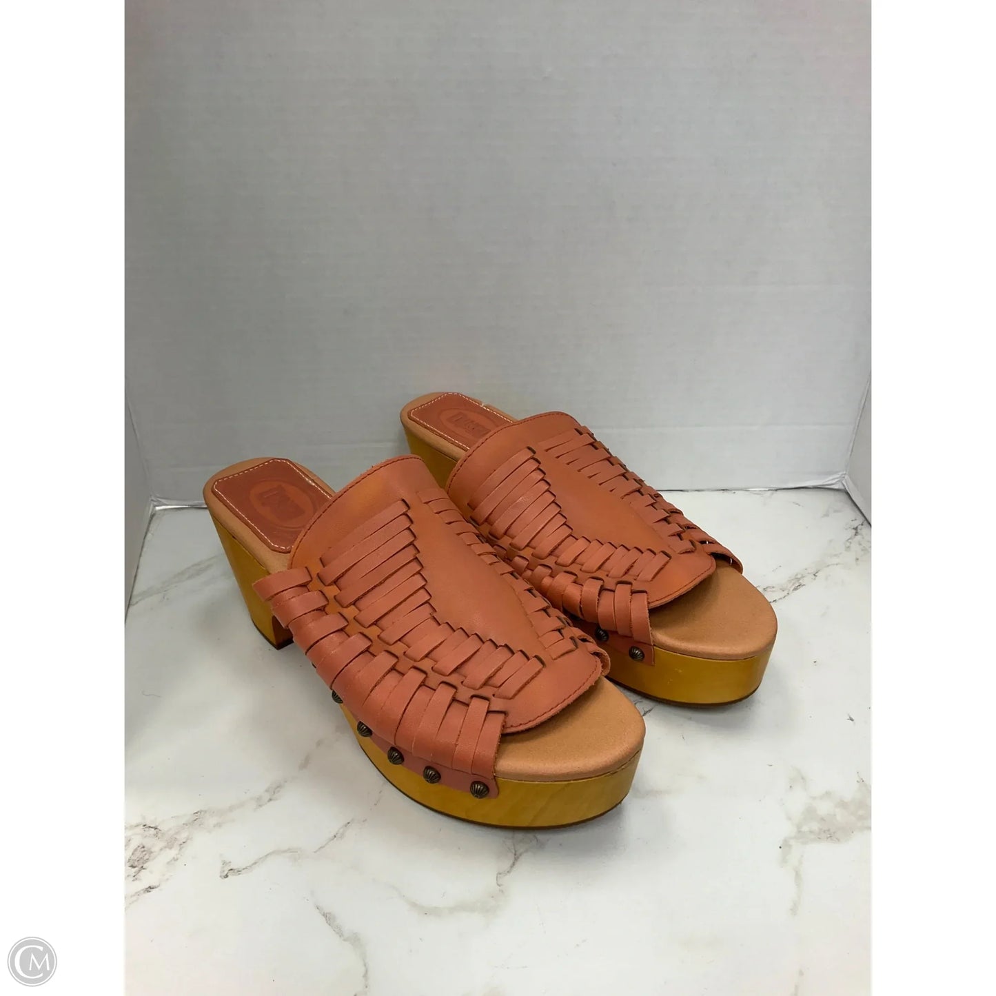 Shoes Heels Platform By Dingo In Peach, Size: 9.5