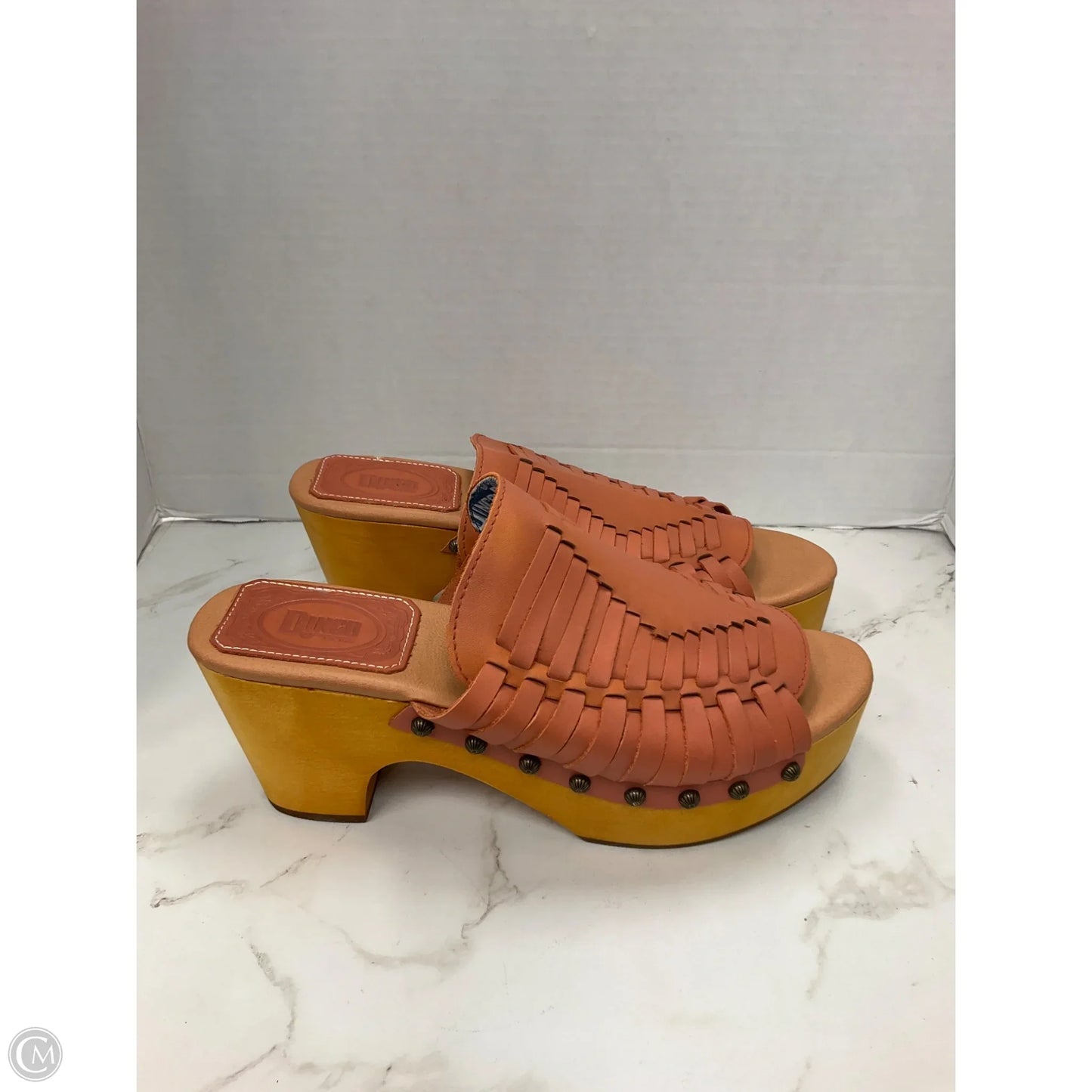 Shoes Heels Platform By Dingo In Peach, Size: 9.5