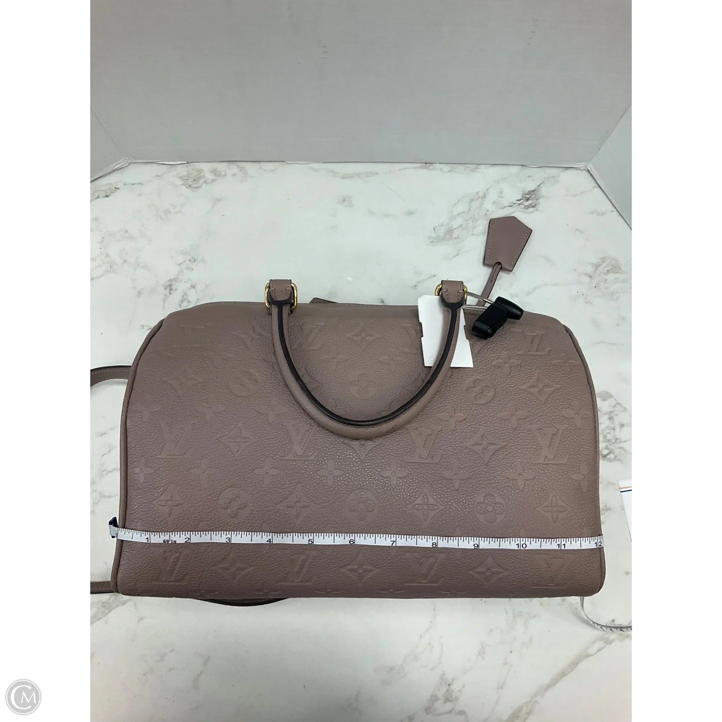 Handbag Luxury Designer By Louis Vuitton, Size: Medium