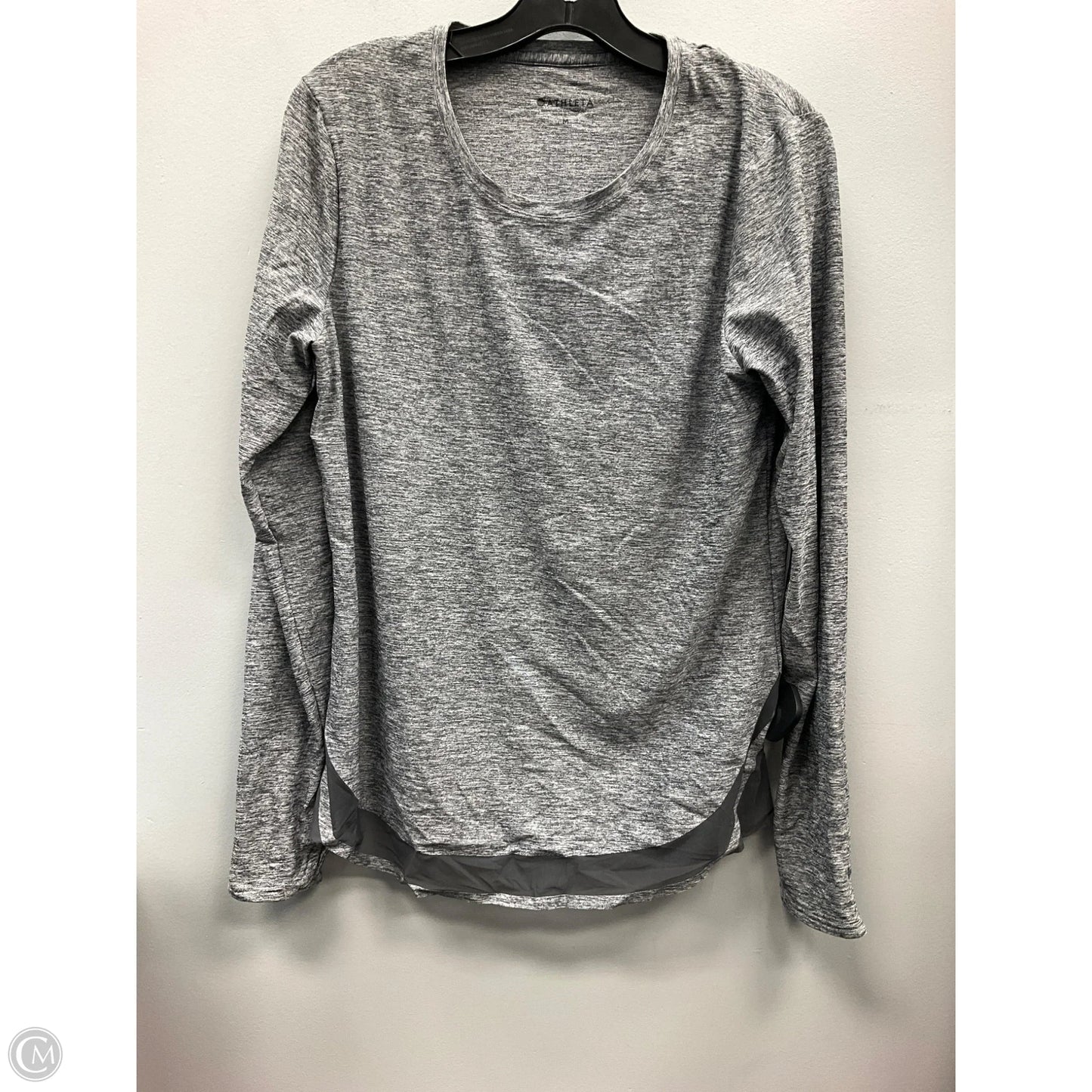 Athletic Top Long Sleeve Crewneck By Athleta In Grey, Size: M