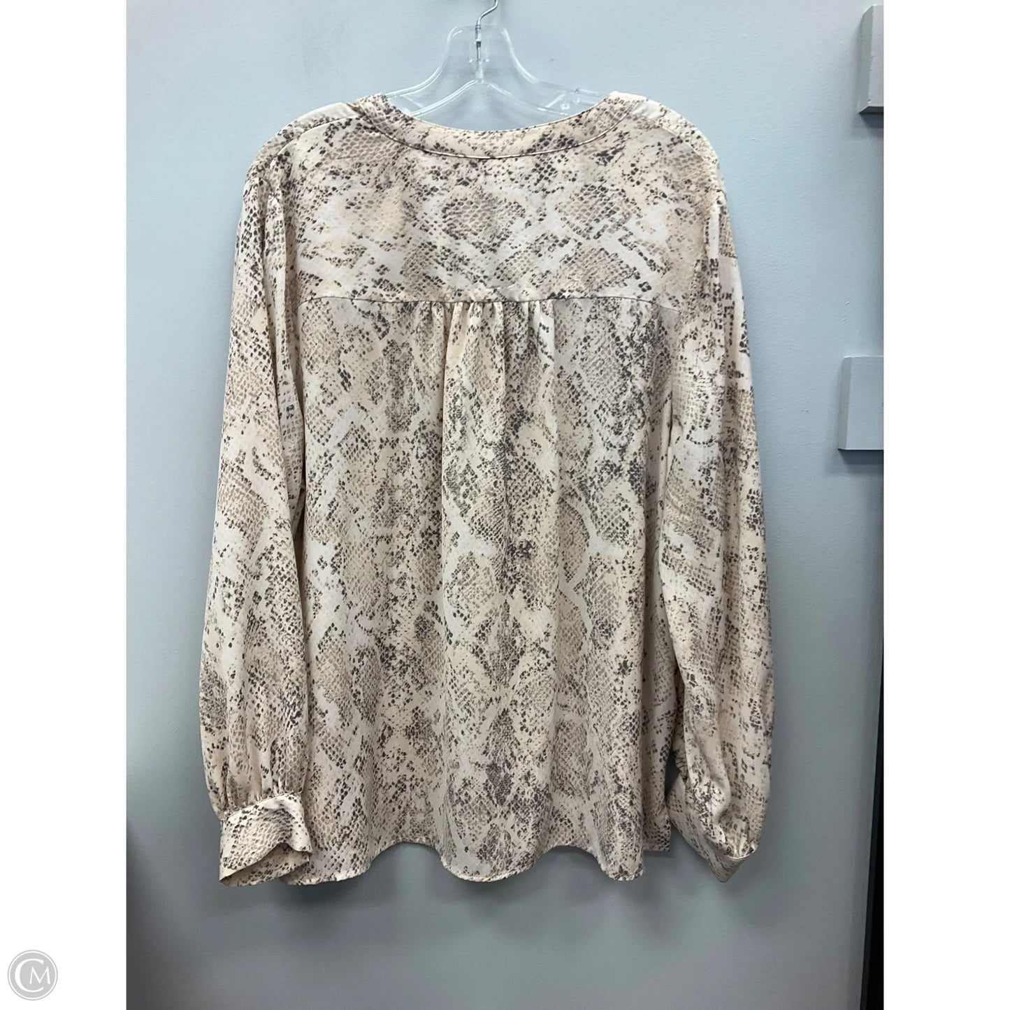 Top Long Sleeve By Ava & Viv In Snakeskin Print, Size: 1x