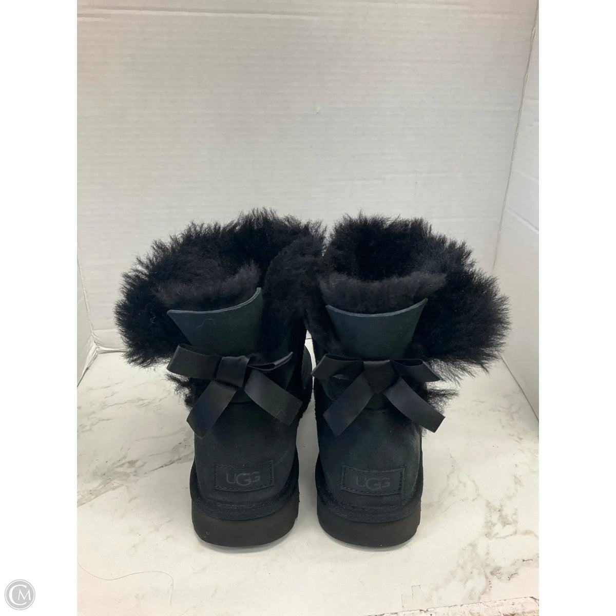 Boots Designer By Ugg In Black, Size: 8