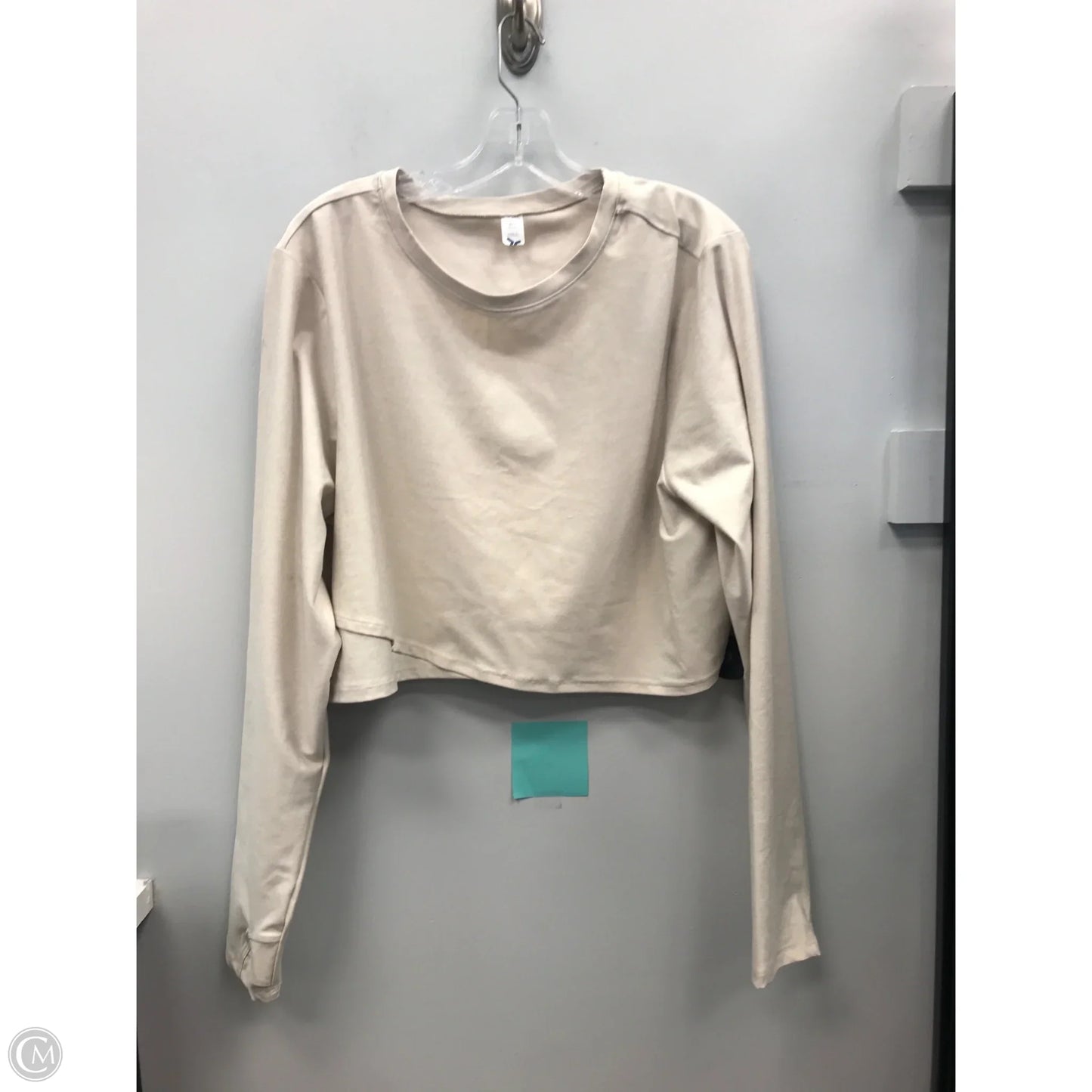 Athletic Top Long Sleeve Crewneck By Old Navy In Beige, Size: Xxl