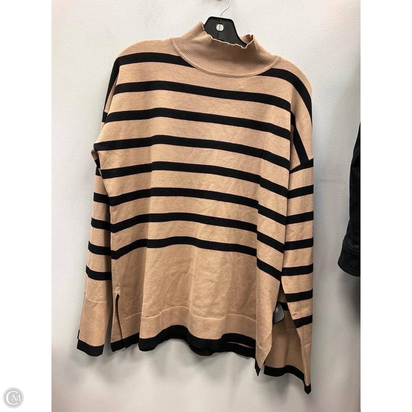 Sweater By Cable And Gauge In Striped Pattern, Size: L