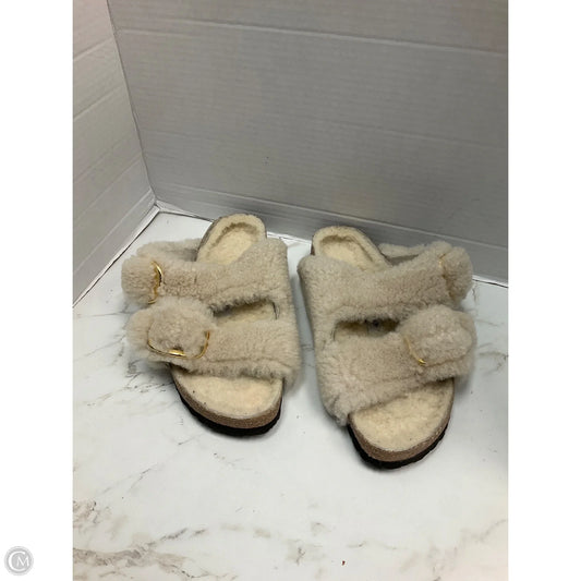Slippers By Birkenstock In Cream, Size: 9