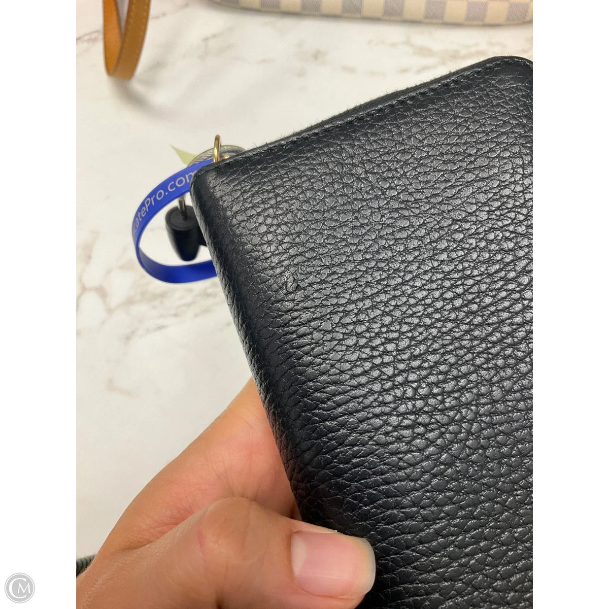 Wallet Luxury Designer By Gucci, Size: Large