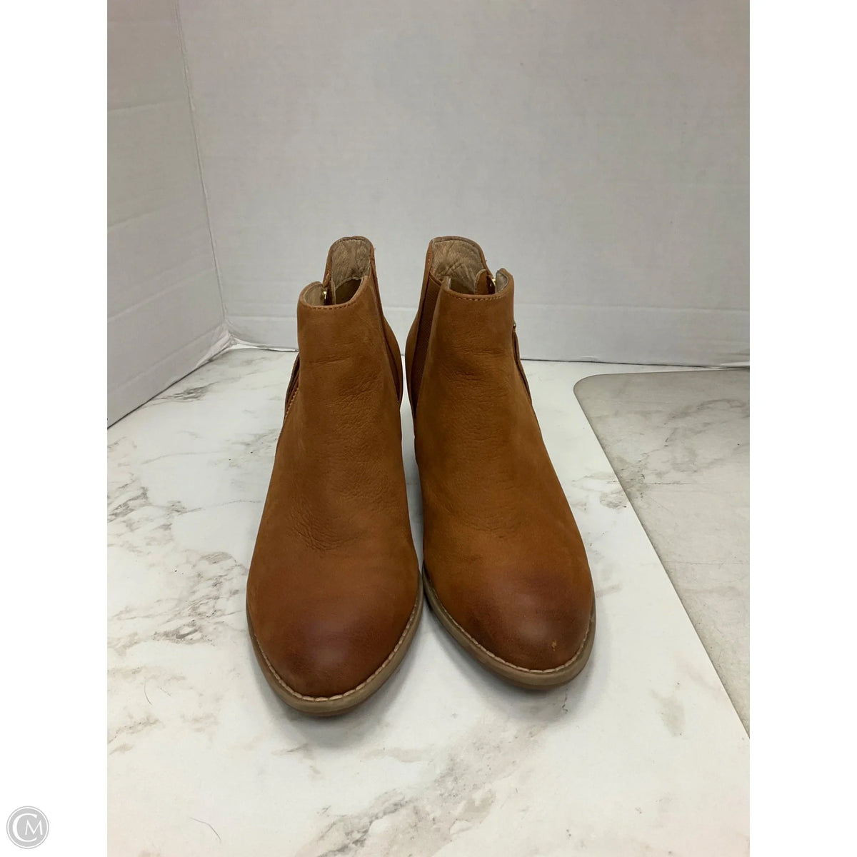 Boots Ankle Heels By Vionic In Brown, Size: 6