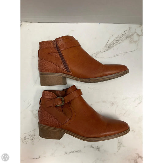 Boots Ankle Heels By Bare Traps In Brown, Size: 9