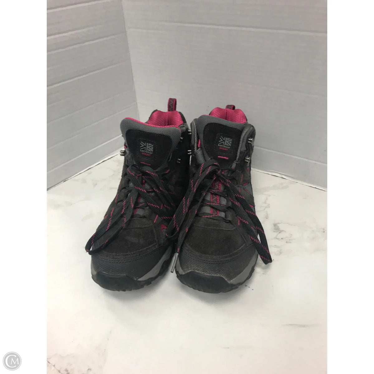 Boots Hiking By Clothes Mentor In Grey, Size: 6