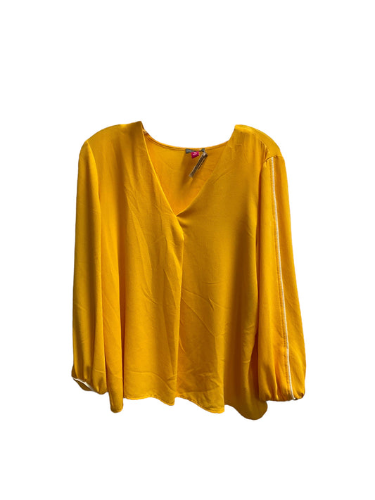 Yellow Top Long Sleeve Vince Camuto, Size M