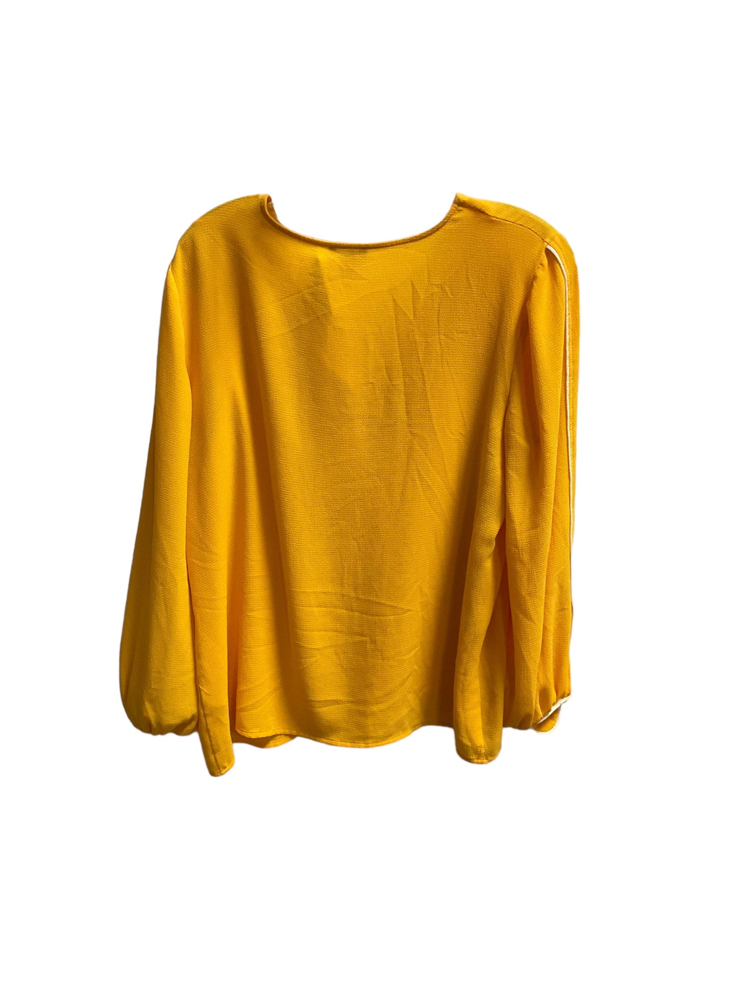 Yellow Top Long Sleeve Vince Camuto, Size M