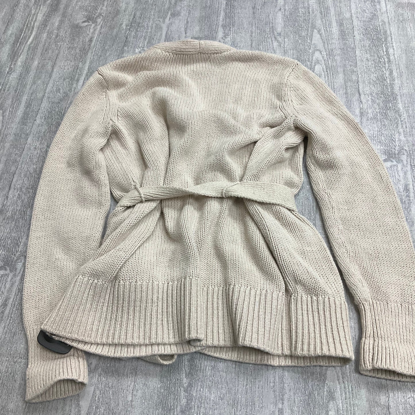 Sweater Cardigan By Gap In Beige, Size: Xs