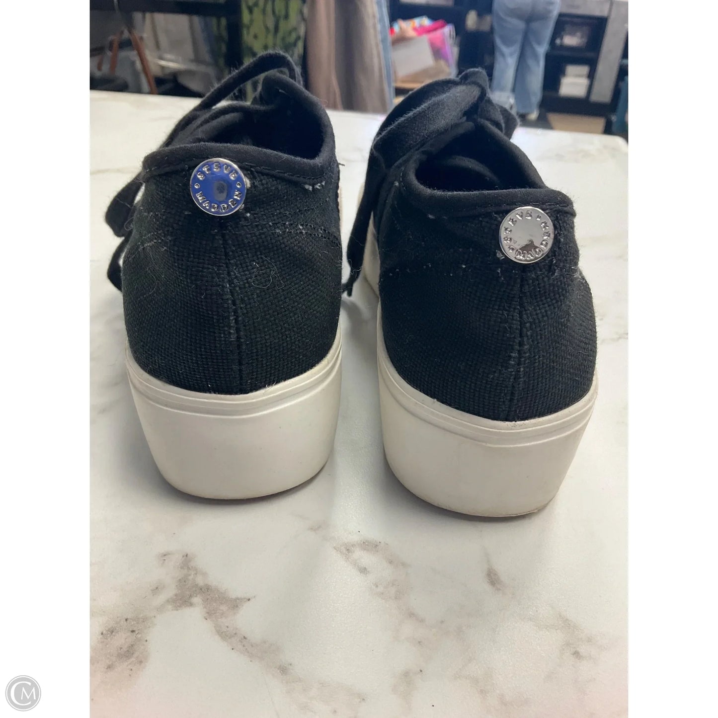 Shoes Sneakers By Steve Madden In Black, Size: 6.5