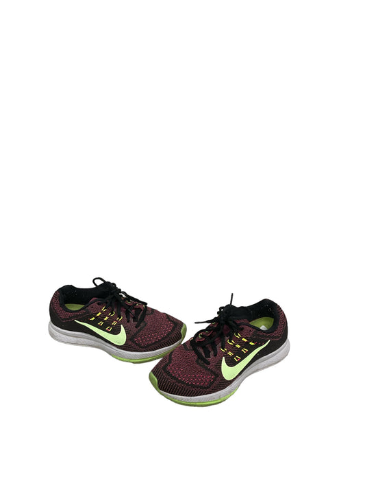 Shoes Athletic By Nike  Size: 7